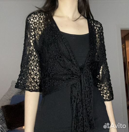 Накидка вязанная