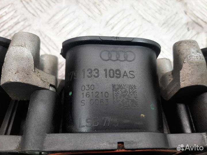 Коллектор впускной для Audi A8 D4 079133109AS