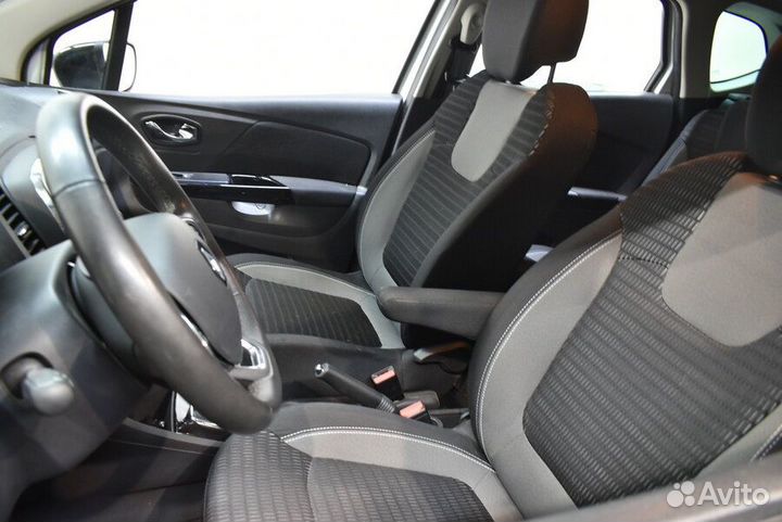 Renault Kaptur 2.0 AT, 2016, 43 000 км