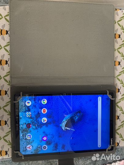 Планшет lenovo