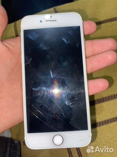 Телефон iPhone 7 32gb
