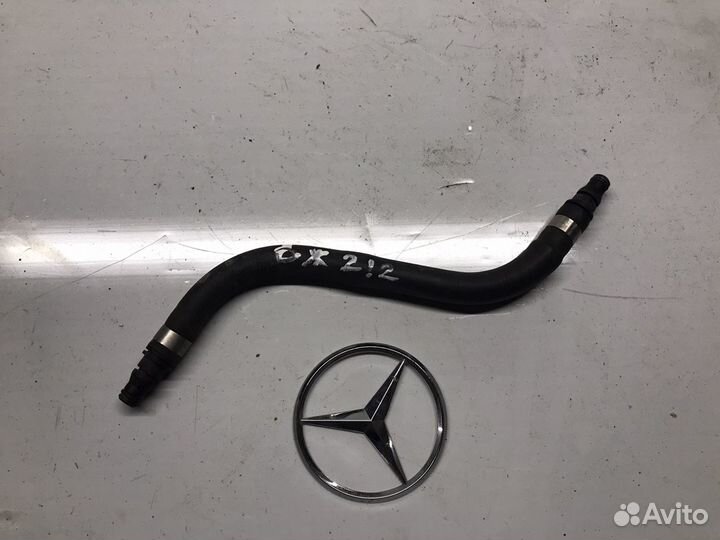 Трубка расширительного бачка Мерседес w212 M276