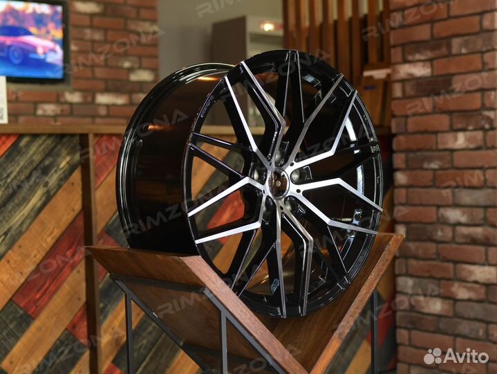 Литые диски Vorsteiner R17 для Mazda. Рассрочка