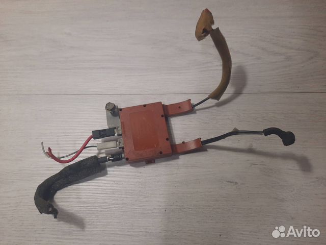 Усилитель антенны Volvo S60, XC70