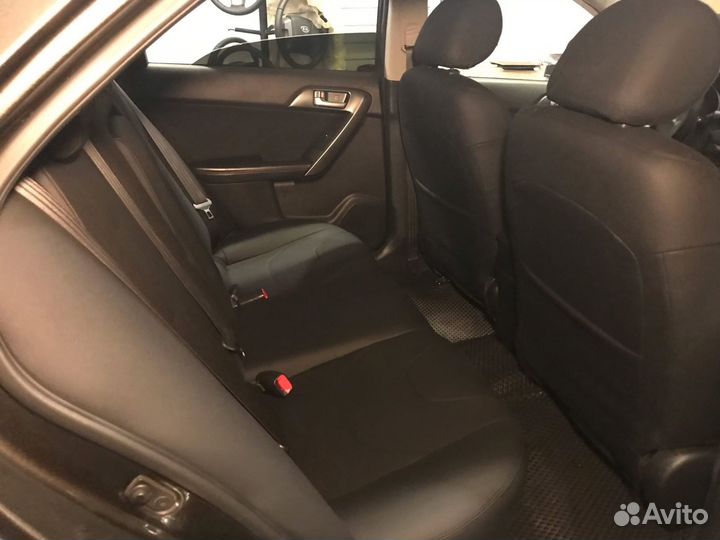 Чехлы на Kia Cerato 2