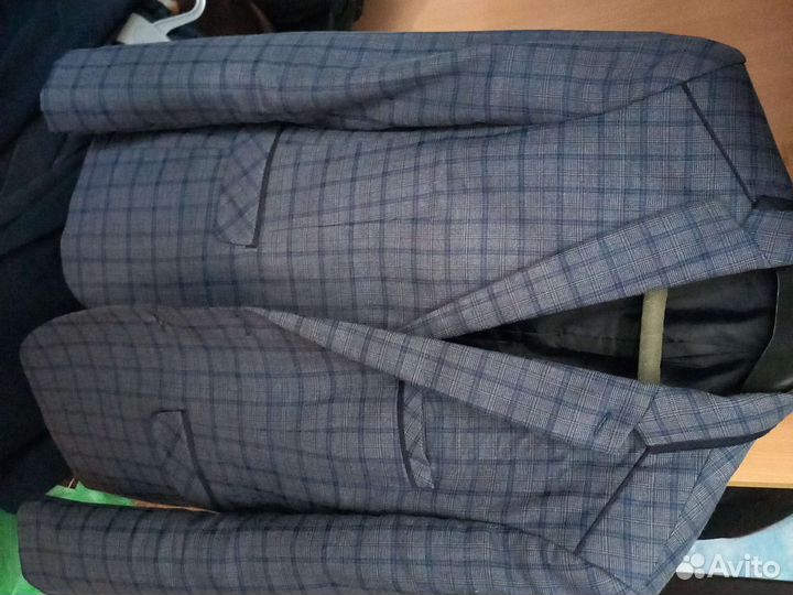 Школьный костюм