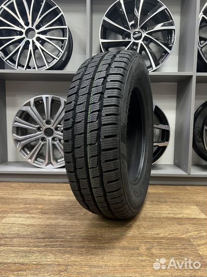Kumho Winter PorTran CW51 165/70 R14C