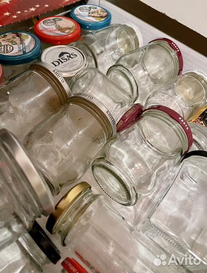 Баночка с винтовой крышкой