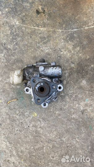 Насос гур Audi A6 C6