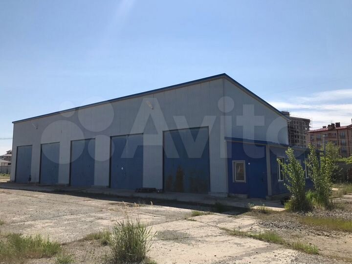 Свободного назначения, 390 м²