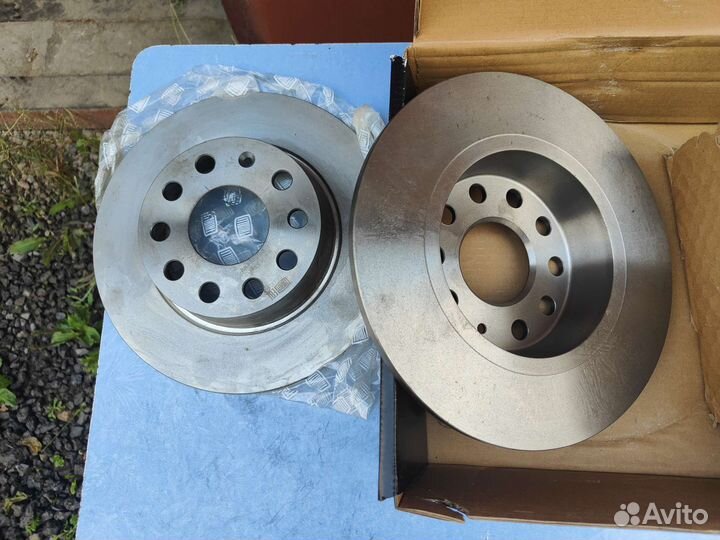 Тормозные диски Skoda Octavia а7 trialli 270мм