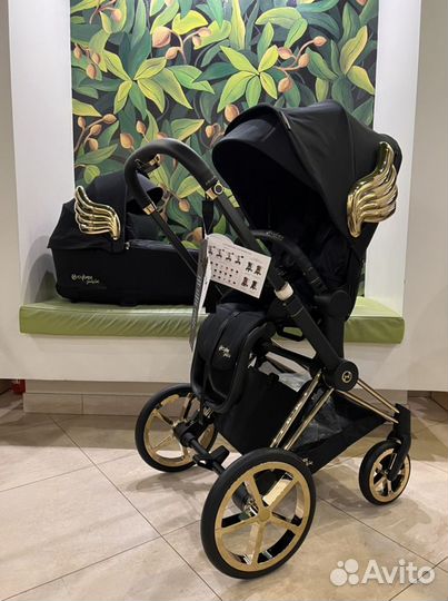Cybex jeremy scott 4