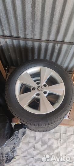 Колеса диск Skоdа A7 R16 + Nokian 205\55\r16