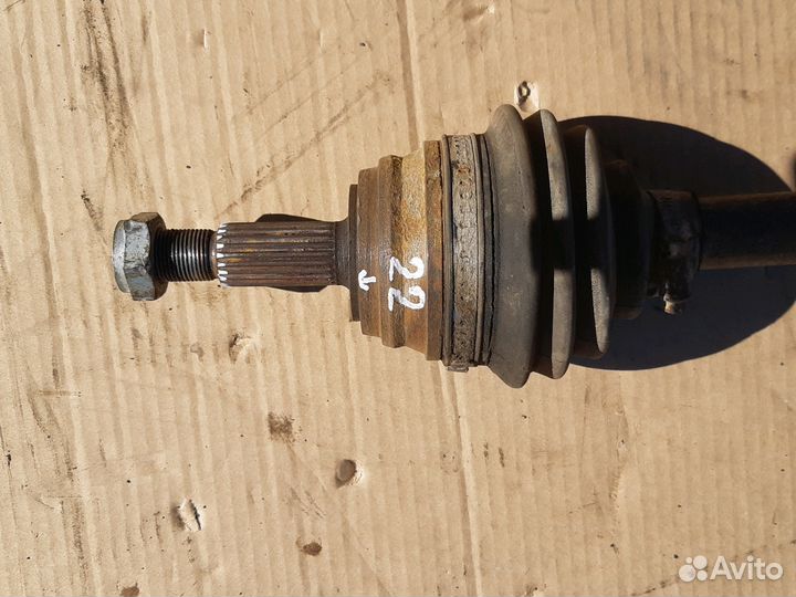 Привод левый Фольксваген Поло 3 94-99г.в