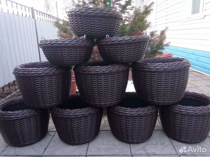 Кашпо для сада