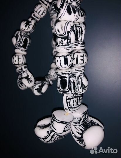 Боксерские перчатки