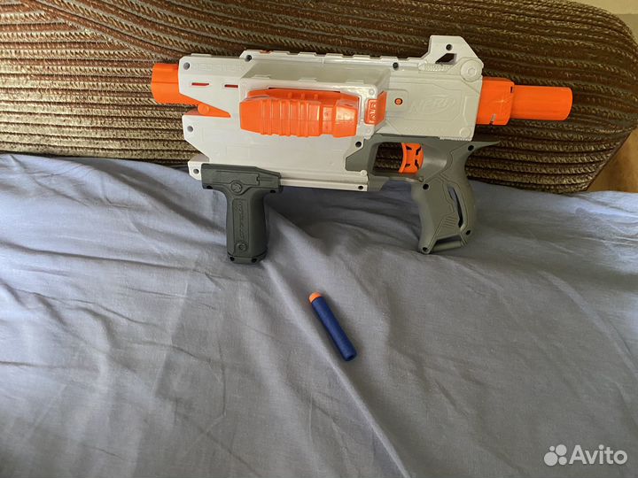 Бластер nerf