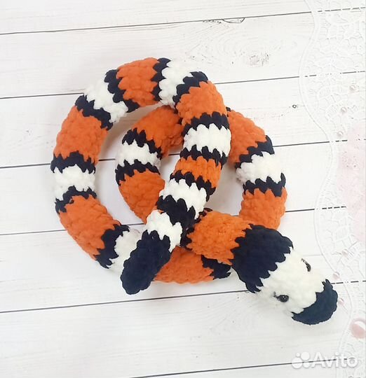 Вязаная змея