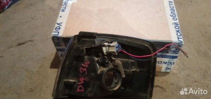 Поворотник mazda demio