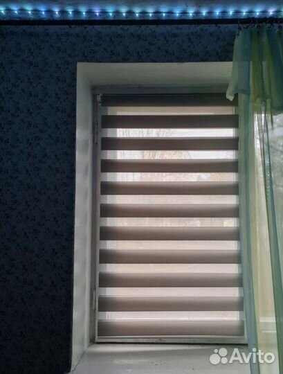 Рулонные шторы зебра