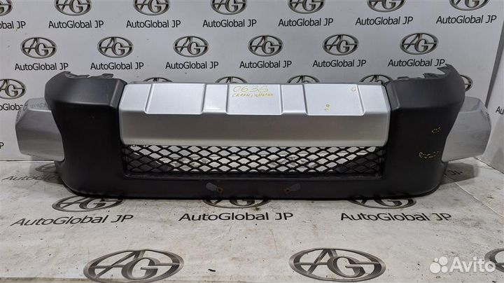 Бампер передний Toyota FJ Cruiser