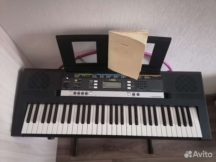 Синтезатор yamaha psr e243