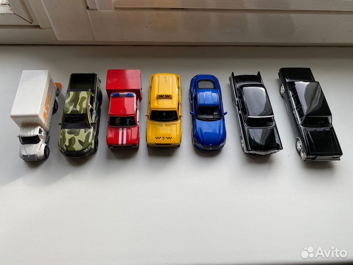 Машинки модельки металл