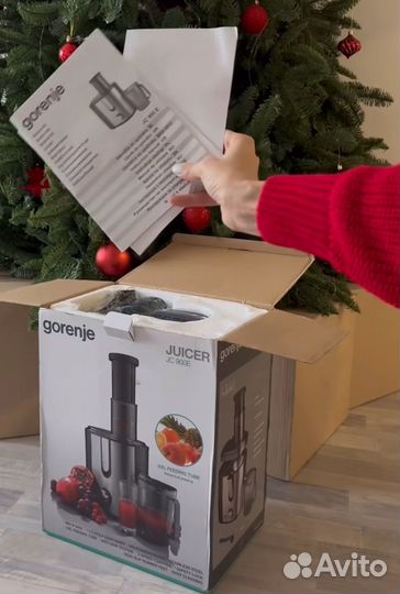 Соковыжималка новая