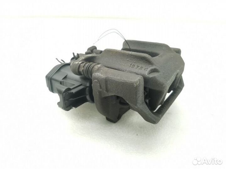 Суппорт задний правый Bmw X4 F26 2.0 2014