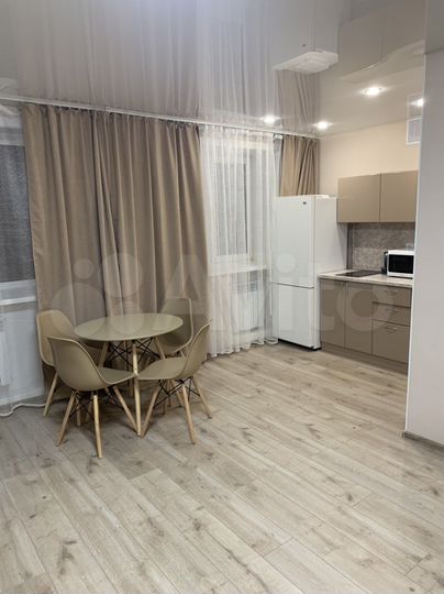 2-к. квартира, 44 м², 2/4 эт.