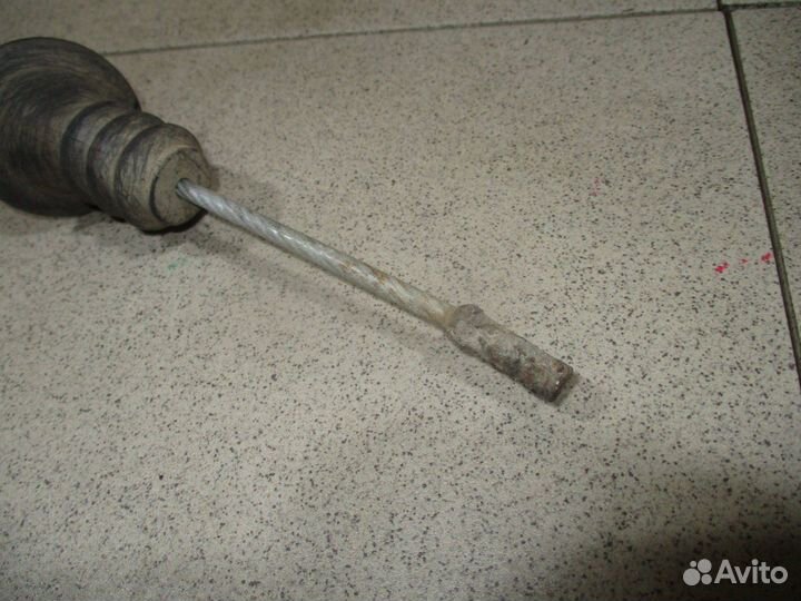 Трос стояночного тормоза Opel Corsa D