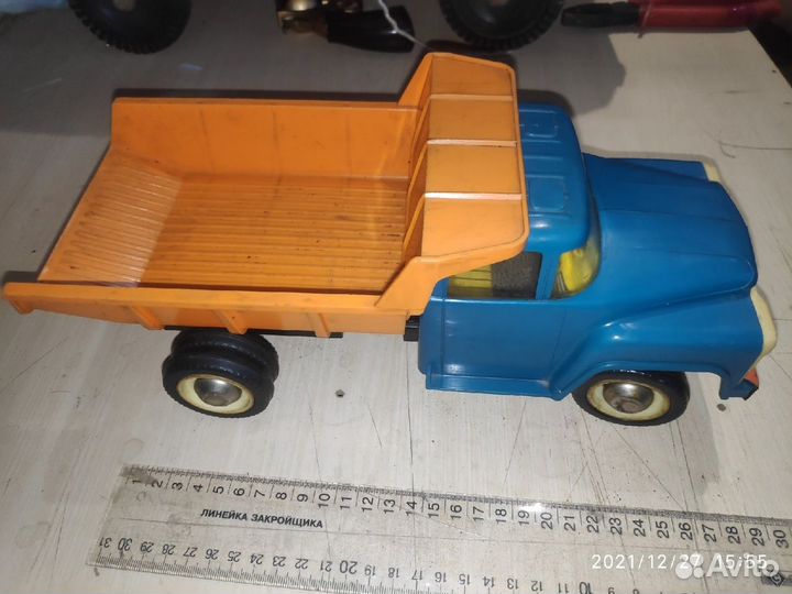 Игрушки СССР разные