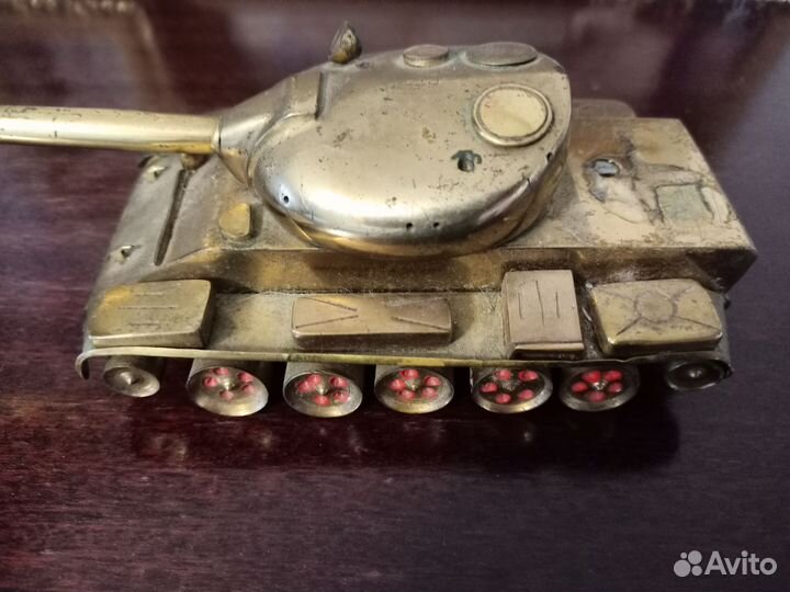 Игрушка танк СССР