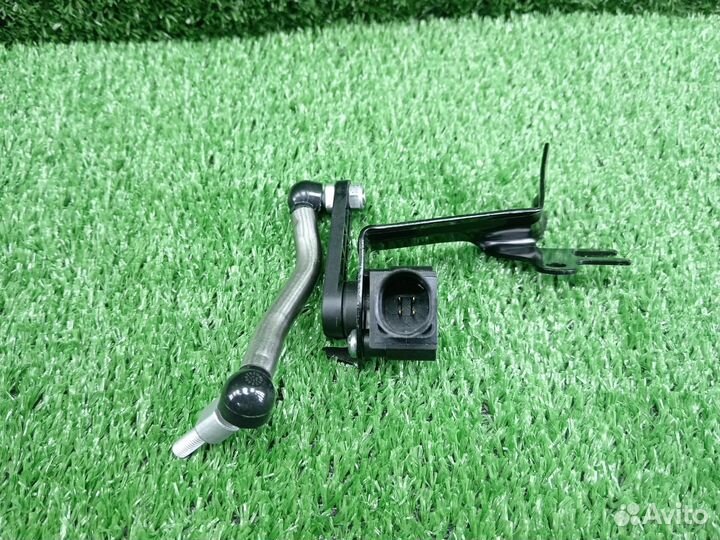 Датчик дорожного просвета Audi Q5 VAG