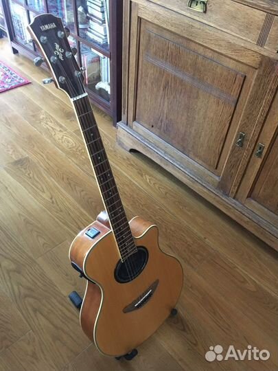 Гитара yamaha apx 700