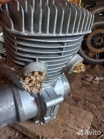 Новый СССР двигатель иж планета 4