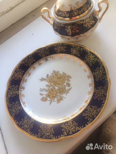 Сервиз столовый и чайный «Золотая роза»