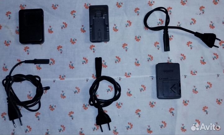 Продам- Обмен Зарядные устройства от фотоаппаратов