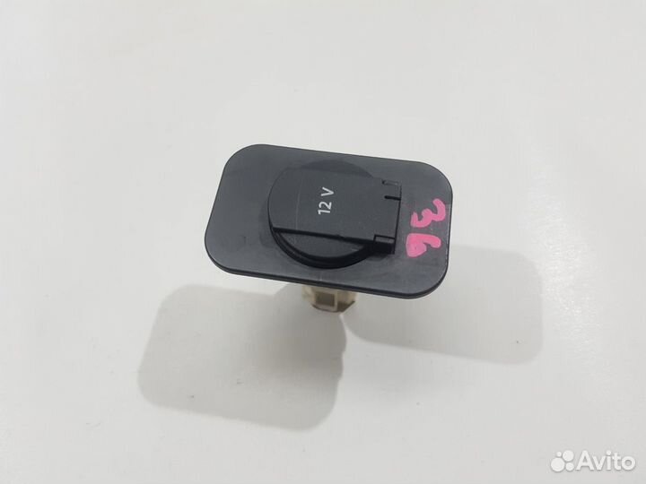 Гнездо прикуривателя багажника ауди а8 audi s8