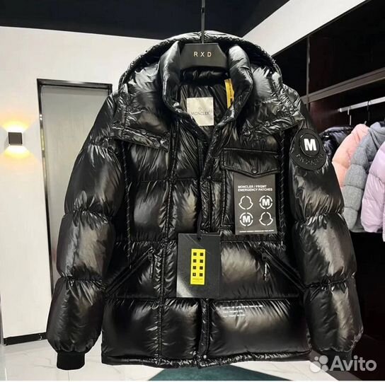 Пуховик moncler