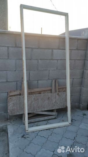 Дверная коробка