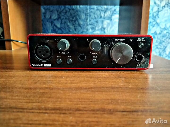Внешняя звуковая карта Focusrite
