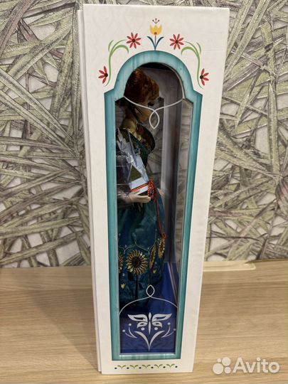 Anna frozen limited edition doll