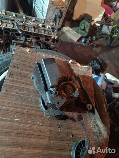 Насос гур volvo 850