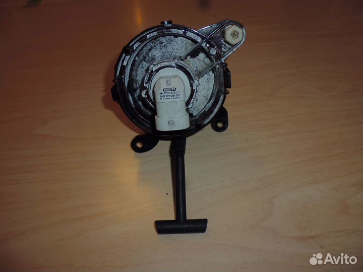 Фара противотуманная левая BMW E46, Z3