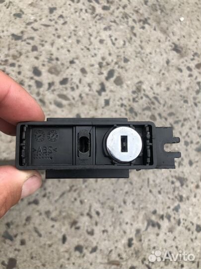 Замок бардачка в сборе Porsche Cayenne 955