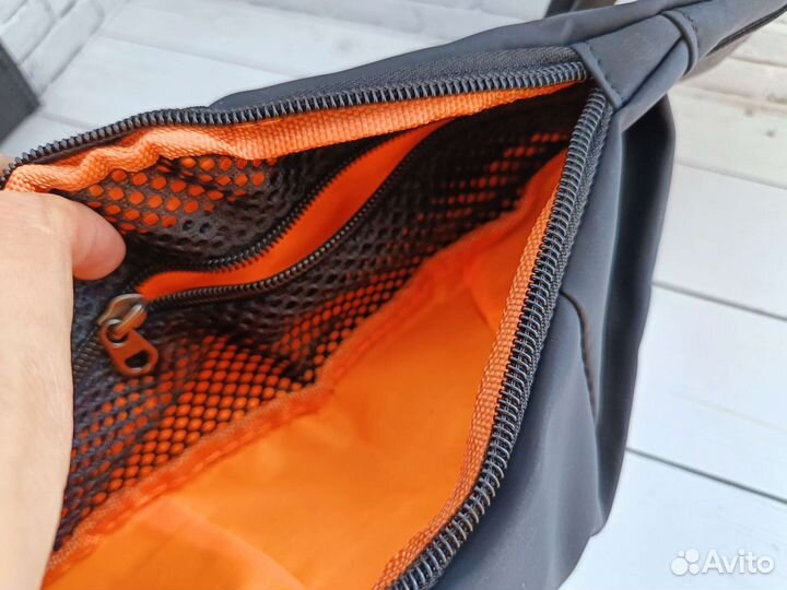 Сумка бананка новая