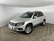 Volkswagen Tiguan 2.0 AT, 2013, 133 802 км, с пробегом, цена 1 460 000 руб.