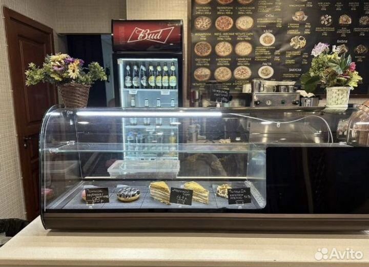 Кондитерская витрина carboma