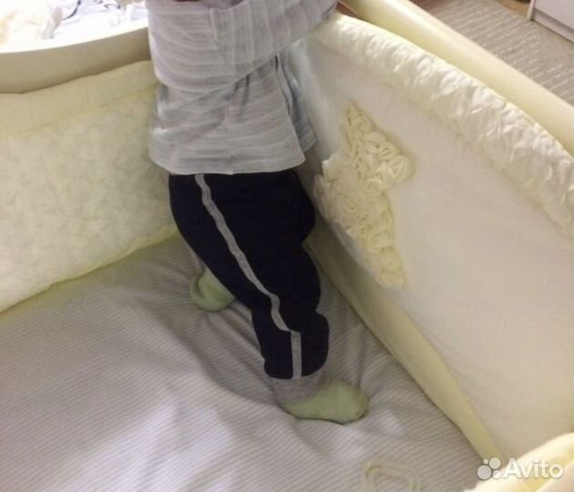 Бортики для кроватки и постельный комплект